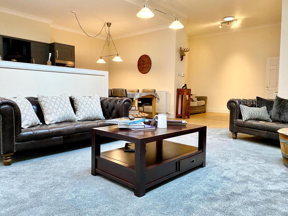 Serviced Accommodation Moray Lesmurdie House, Elgin - Free Parking, Free Wifi Exterior foto